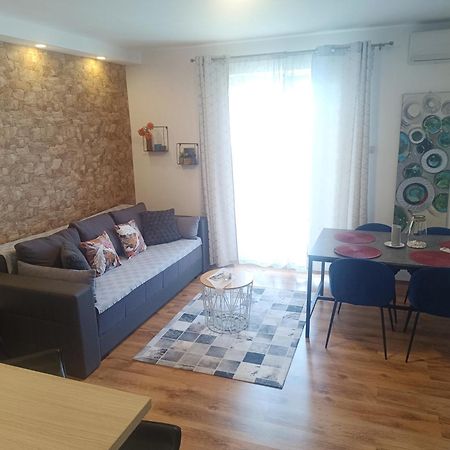 Jacky Apartment / Sea View ماكارسكا المظهر الخارجي الصورة