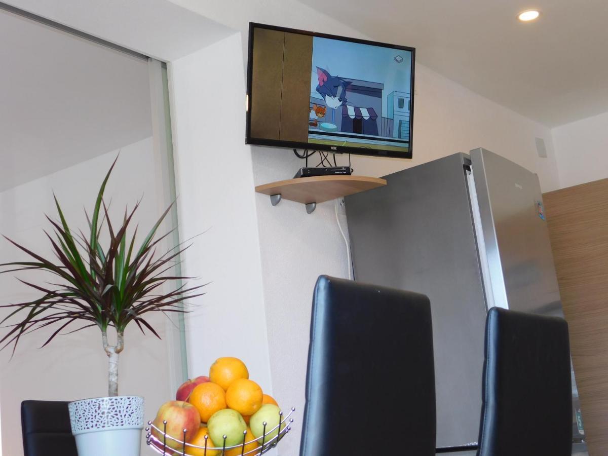 Jacky Apartment / Sea View ماكارسكا المظهر الخارجي الصورة
